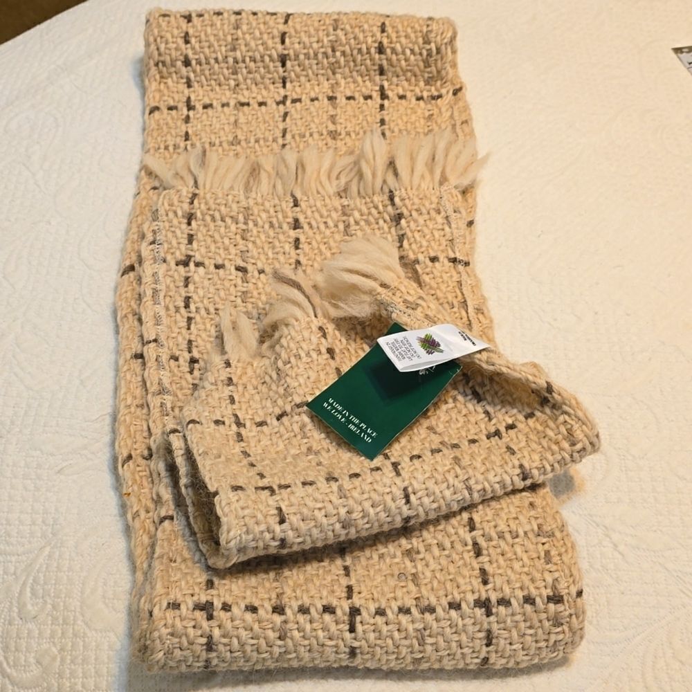 Branigan Weavers Irish Wool Scarf‎